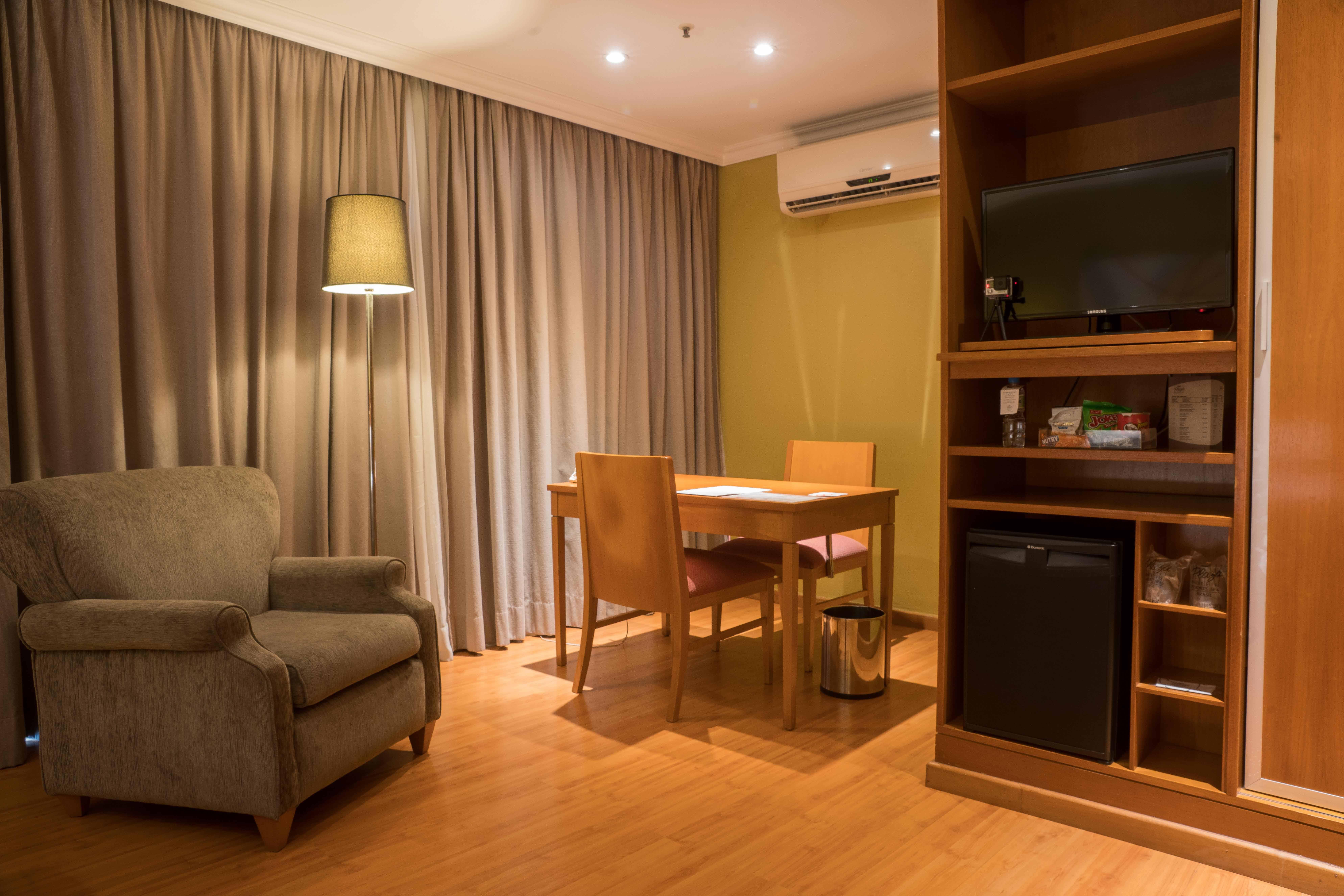 Plaza Barra First Hotel Рио де Жанейро Екстериор снимка
