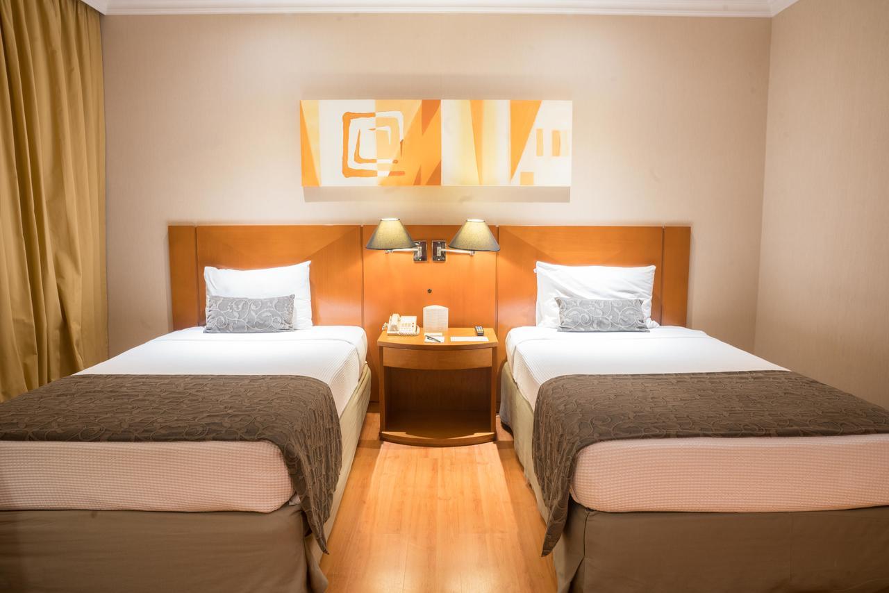 Plaza Barra First Hotel Рио де Жанейро Екстериор снимка